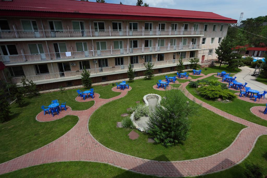 Olympica Hotel Almaty Exterior photo