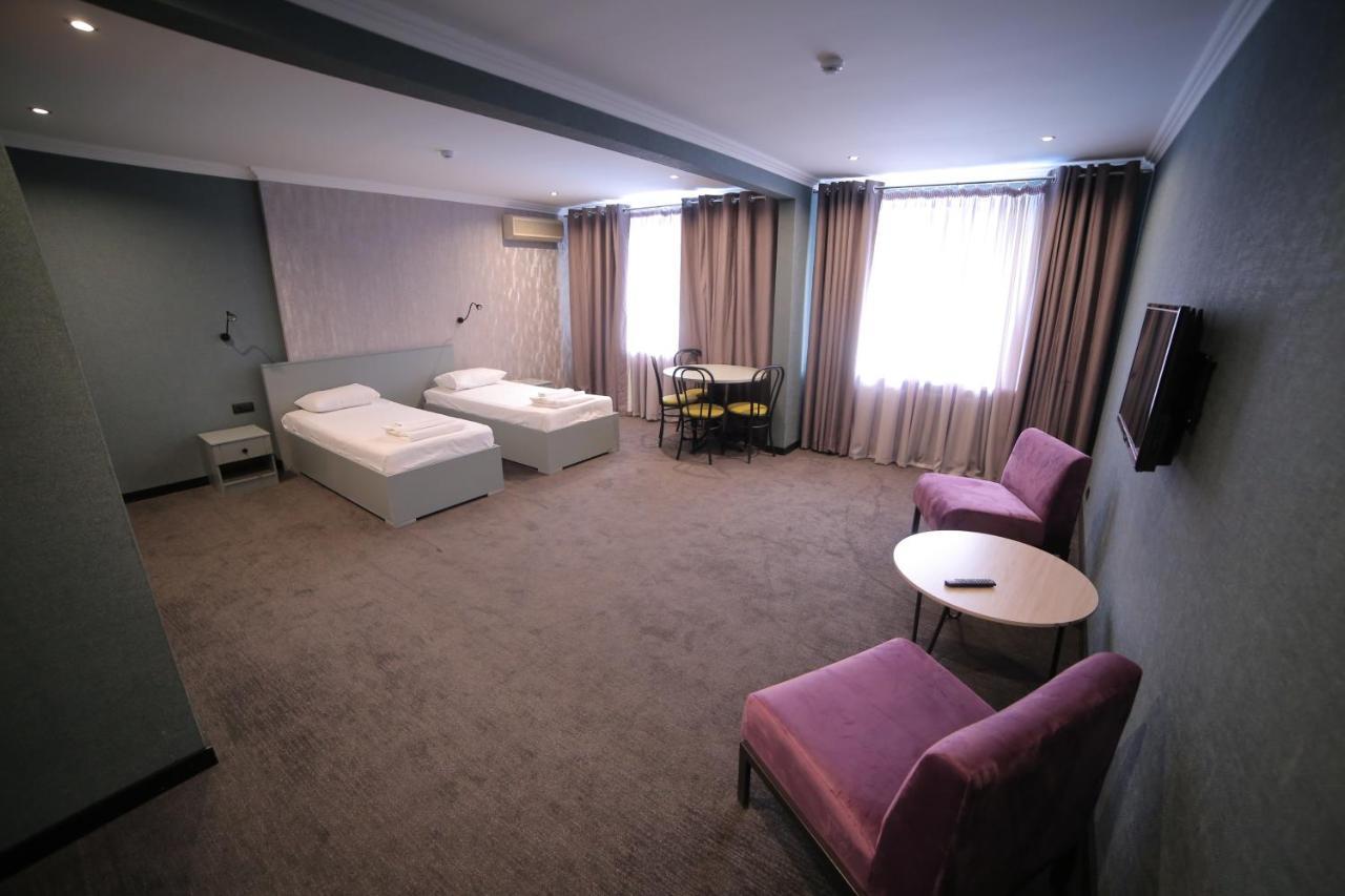 Olympica Hotel Almaty Exterior photo